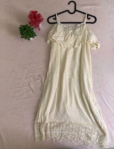 ✨White Lace Dream Dress - Size Small ✨