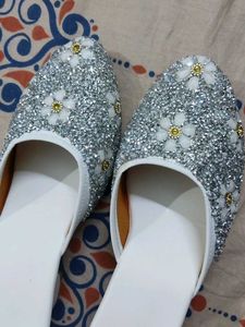totly new Sparkling White Jutti