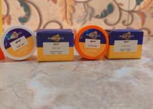 Aqualogica Glow+ Skincare Set
