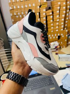 Trendy Sneakers For Womens And Girls