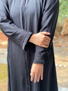 Elegant Black abaya