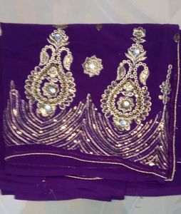 A Beautiful Elegant Chiffon Saree