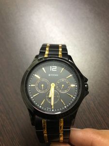 Titan Men&#39;s Watch 1698NAD