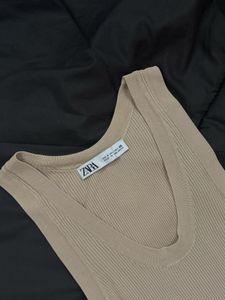 BEIGE ZARA TOP