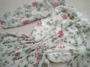Floral Blouse Top
