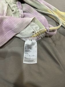 H&amp;M Crop Top, Size-S