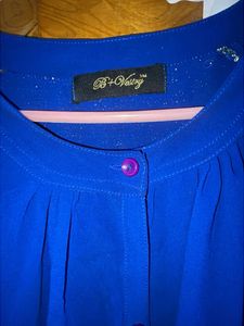 Full Sleeve Blue Top with Gold Detail In Hands