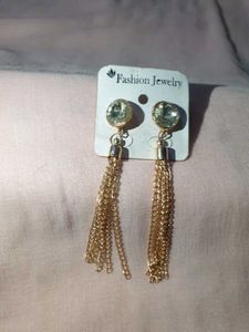 Pretty Earring Buy 1 Get One
