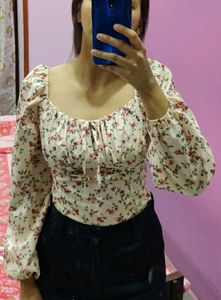 Floral Puff Sleeve Top