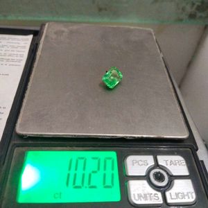 10.20Cts. Beautiful Emrald Cut Green Beryl Gemston