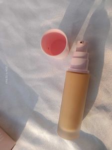 Kylie Cosmetics Power Plush Long wear Foundation