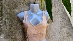 I. CUTE NUDE TOP