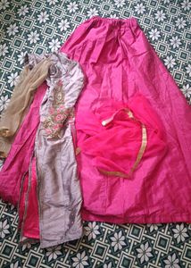 Ghagra Choli With Net Dupatta