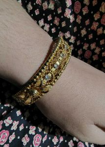 Golden Oxidised Bangles