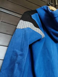 Chilly Men blue Stylish Zip-Up Hoodie