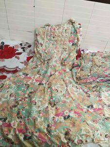 Floral Suit With Dupatta