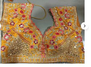 blouse