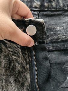 ACID WASH BLACK BOYFRIEND JEANS
