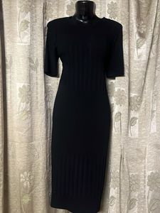Elegant Black Midi Dress