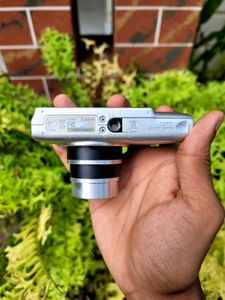 Canon IXUS 132 Digital Camera