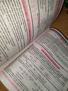 Pradeep chemistry Vol-1 And Vol-2