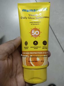 Vit. C Sunscreen Mamaearth 80g