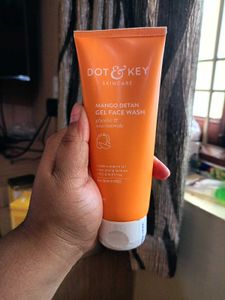 Dot &amp; Key Skincare Set