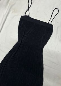 ZARA Side Cut Slip Dress 💕