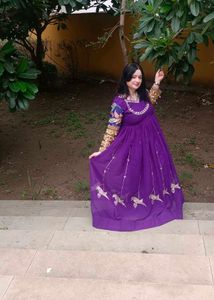 Elegant Purple Ethnic Gown
