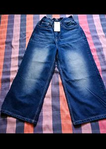 Wide Leg cropped Denim Jeans