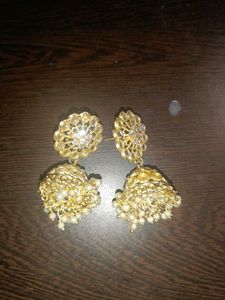 Beautiful Golden With White Pearl Jhumka