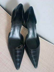 Mango Pumps