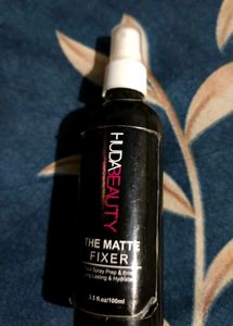 Good Vibes Toner &amp; Huda Beauty Makeup Fixer
