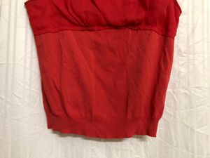 Joinus Red Sleevless Top