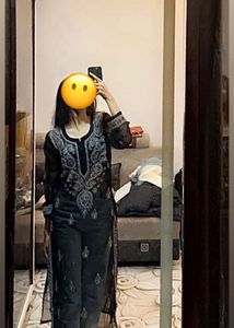 Chikankari Embroidered Kurti