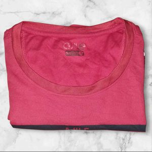 Maroon Graphic T-Shirt