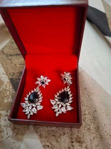 Peora White And Blue Zirconia Drop Earrings