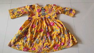 Nayra Cut Short Kurti