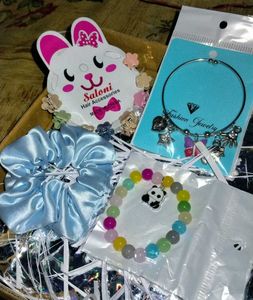 Hair Accessories & Bracelet Bundle