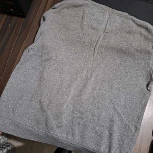 Grey Winters Tshirt For Men Xl Size