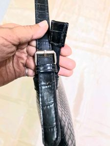 Croc-Textured Shoulder Bag
