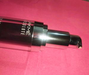 Lakme Absolute Foundation In Sale