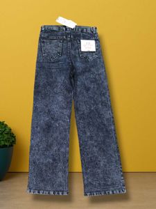 I@65 Size-26 Straight Jeans