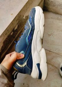 Campus Lace Up Running Shoes New