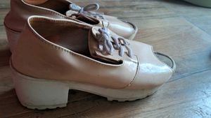 Ladies Footwear Size 7