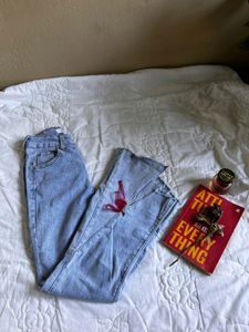 Flared High Waist Jeans🎀