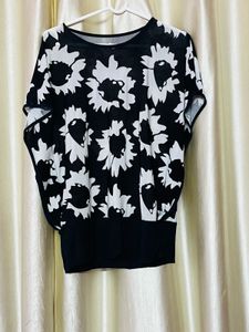 Black And White Top