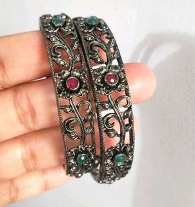 Oxidised silver stone studded Bangle Set