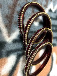 Sparkling Bangle Set