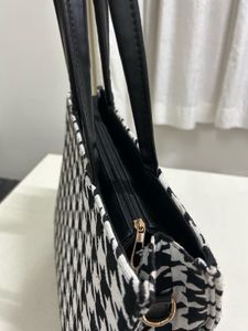 Tote Bag/ Handbag 👜